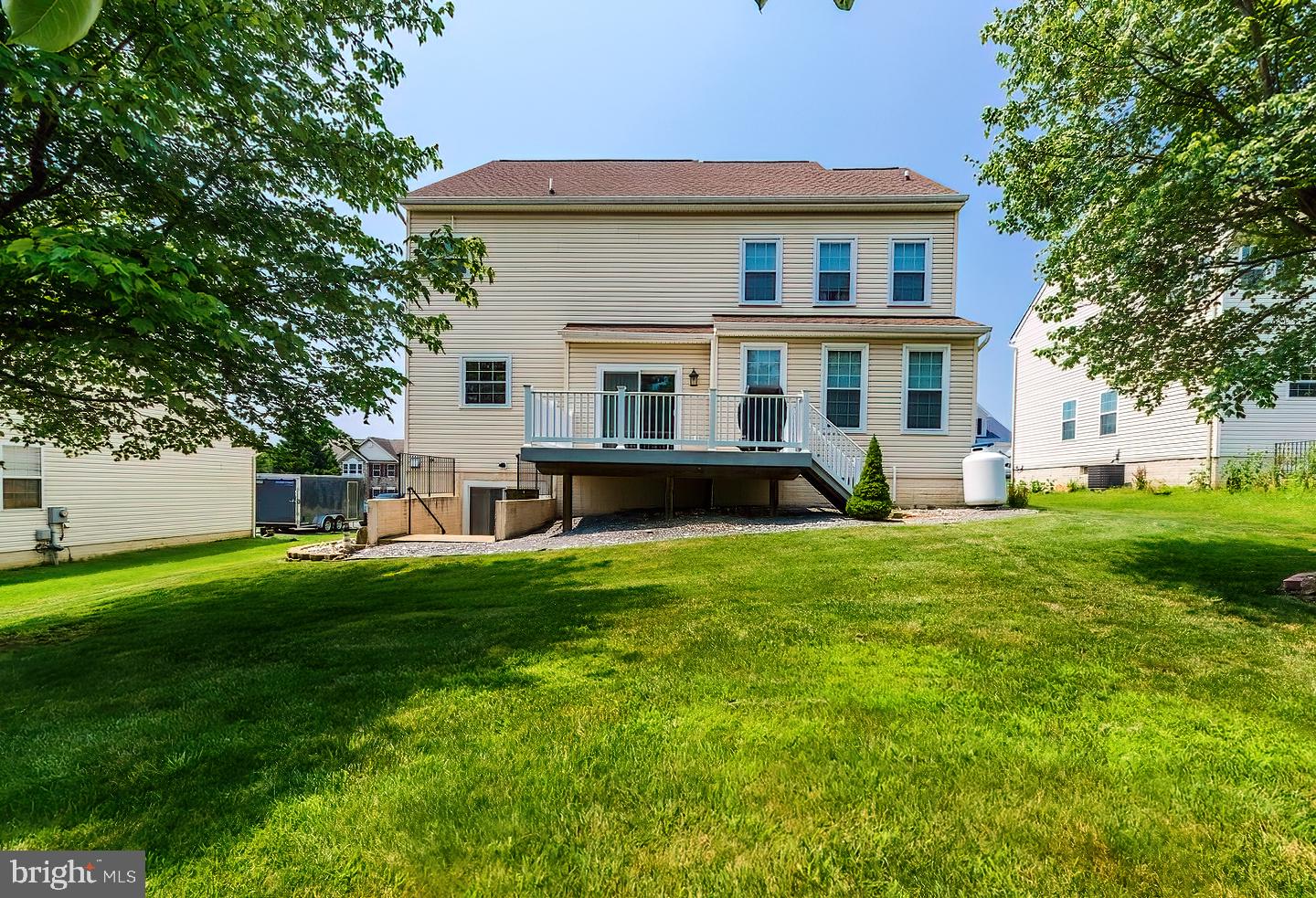 BENTWOOD ESTATES - Residential