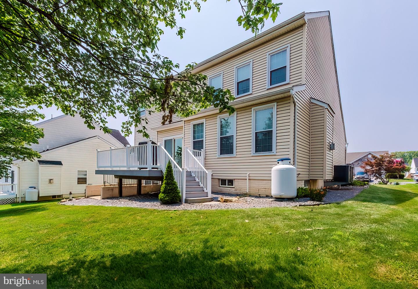 BENTWOOD ESTATES - Residential