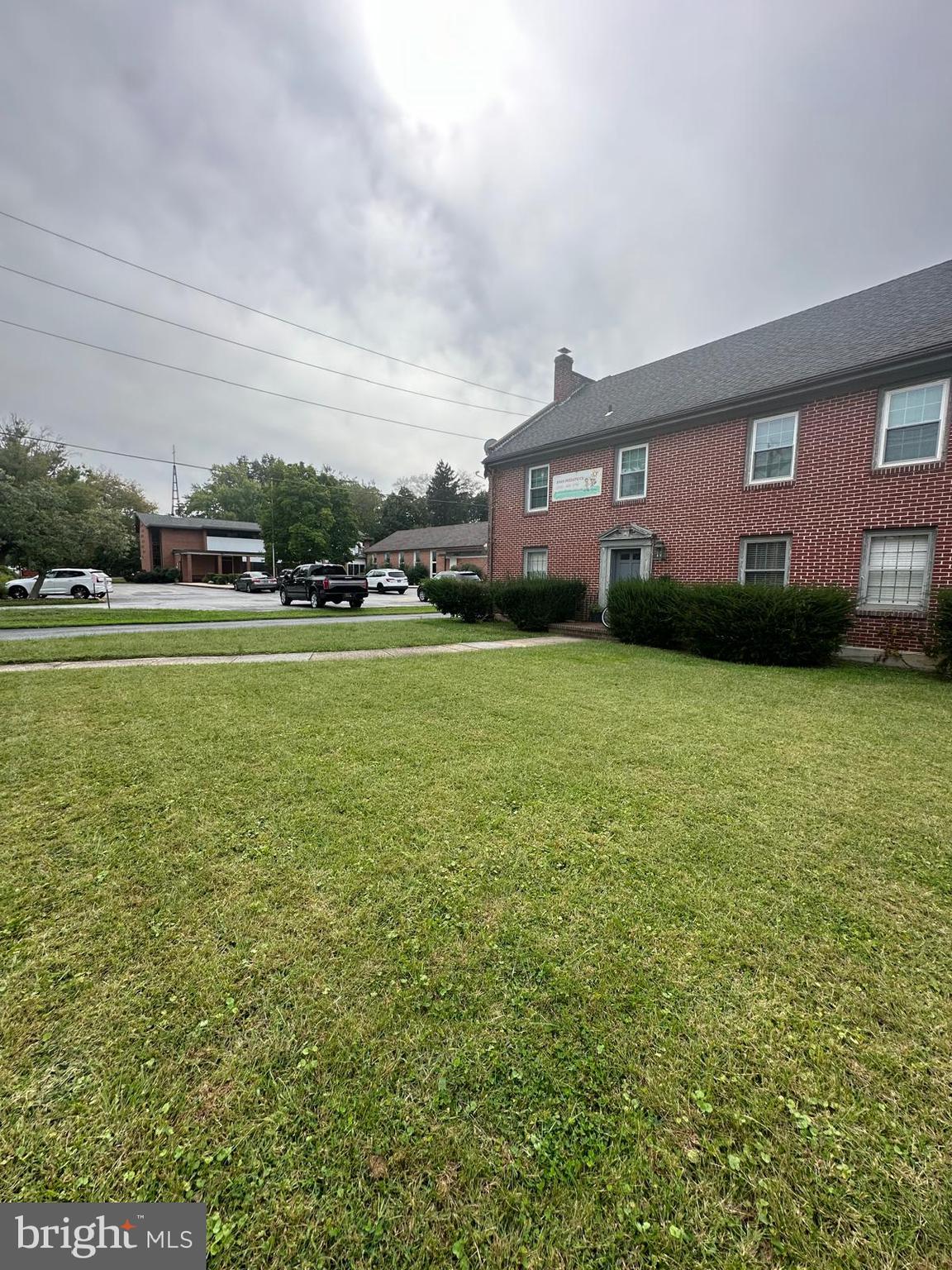 266 S COLLEGE AVENUE