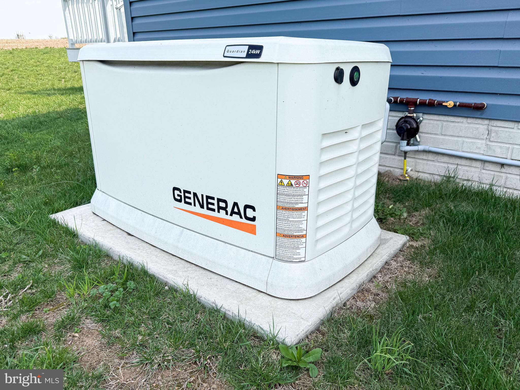 BLUE SPRING - Residential