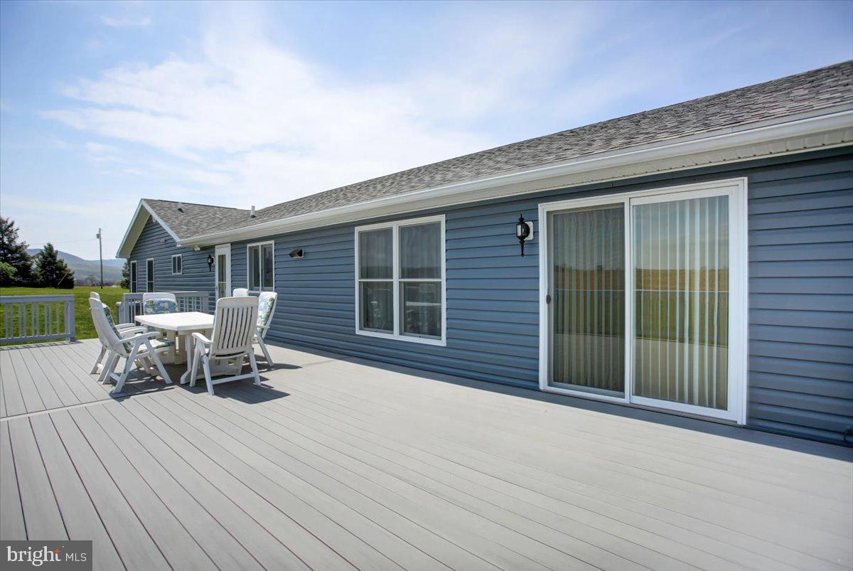 BLUE SPRING - Residential