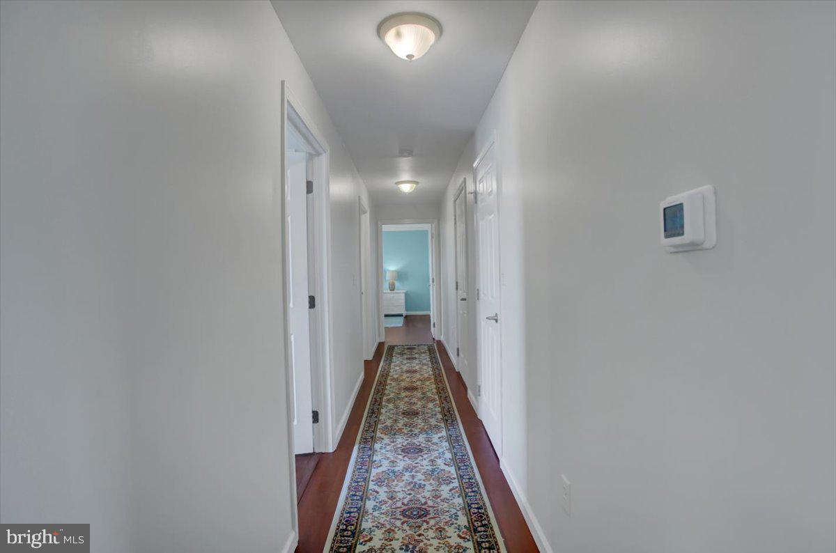 BLUE SPRING - Residential