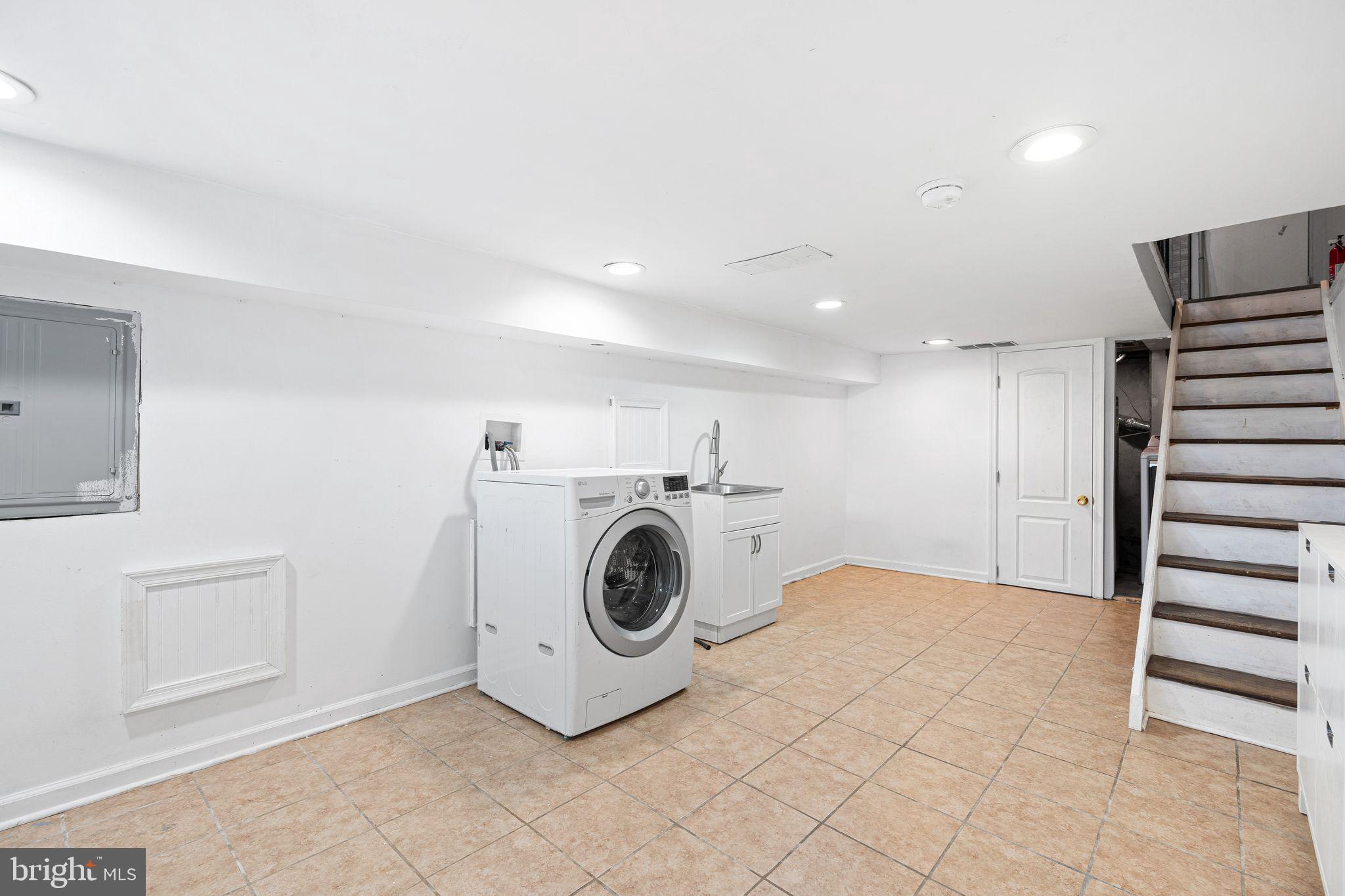 BELMONT - Residential