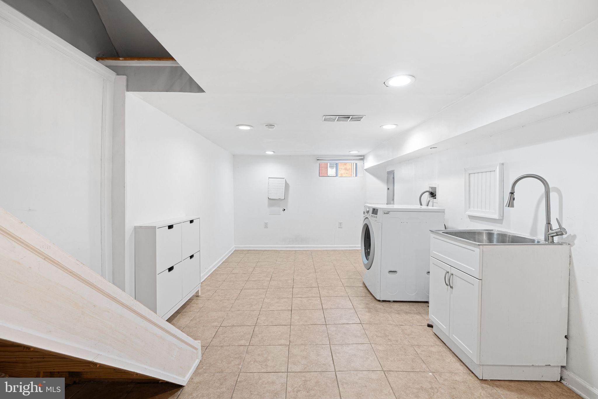 BELMONT - Residential