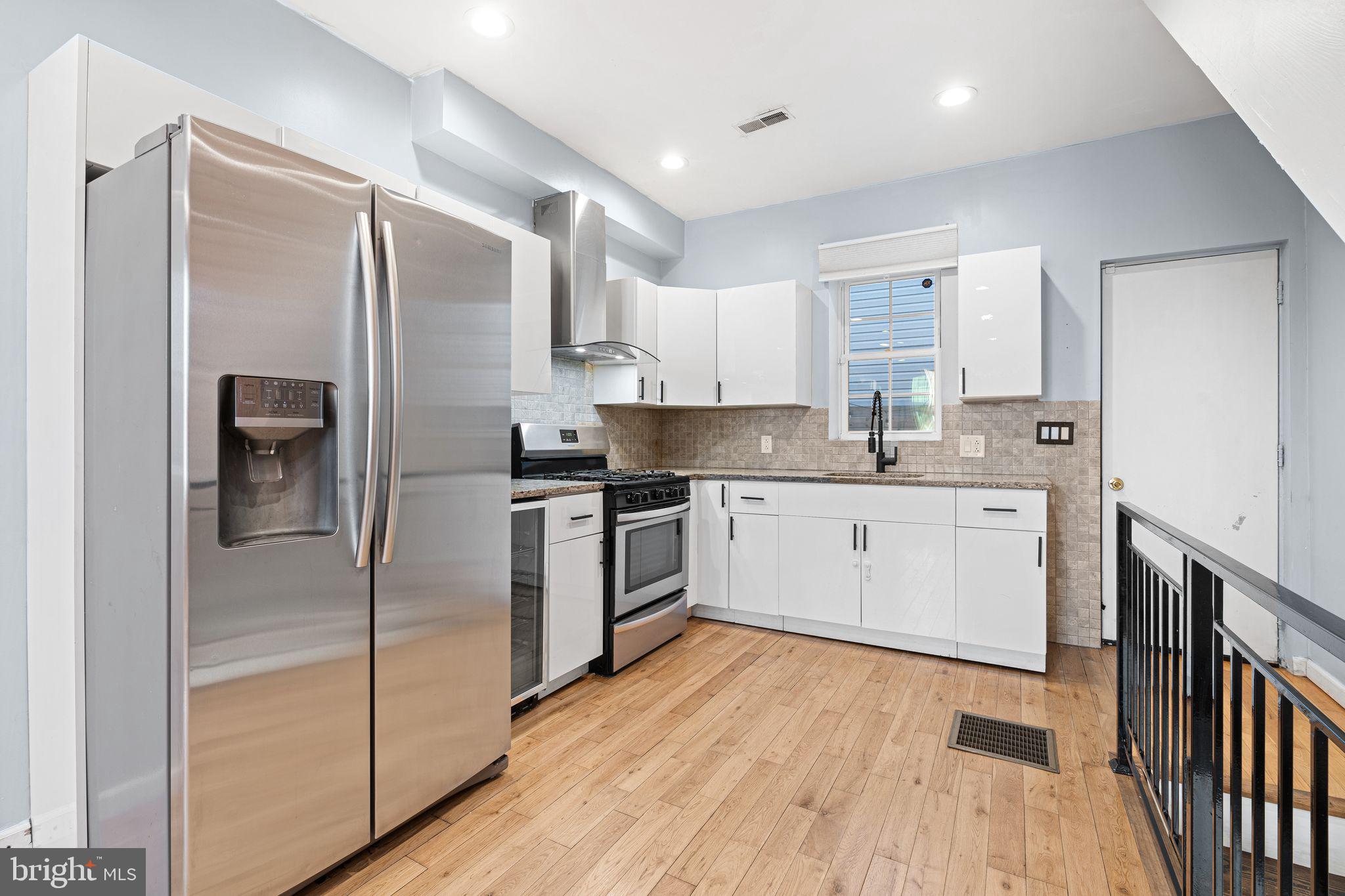 4206 WESTMINSTER AVENUE