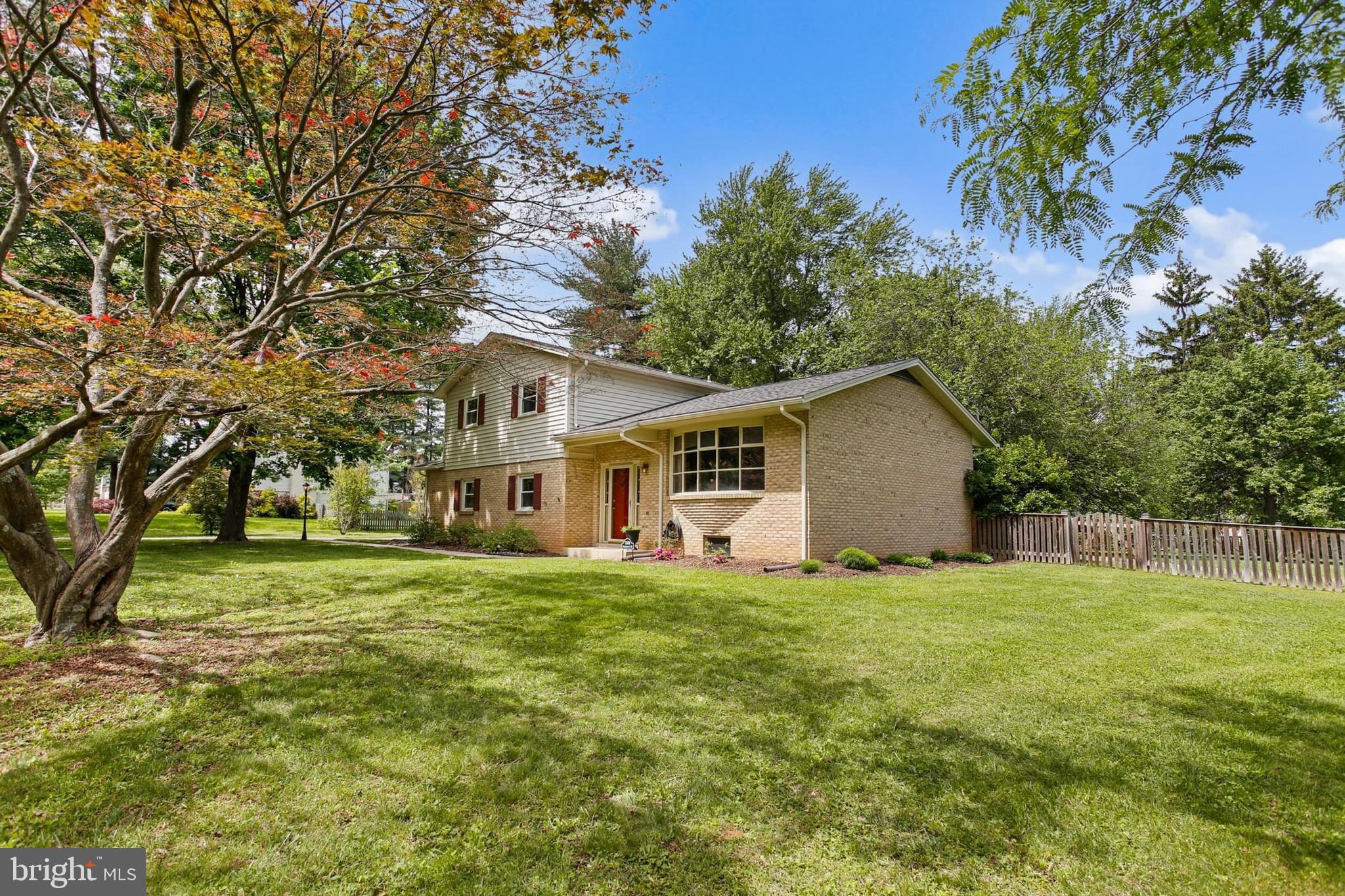 CLOVER HILL - Residential