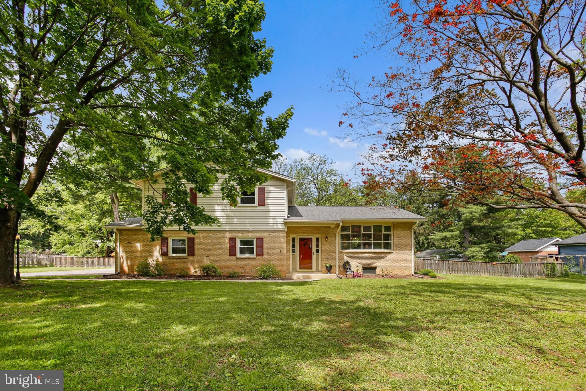 CLOVER HILL - Residential