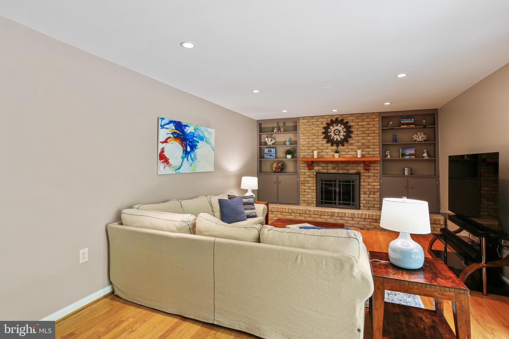 CLOVER HILL - Residential