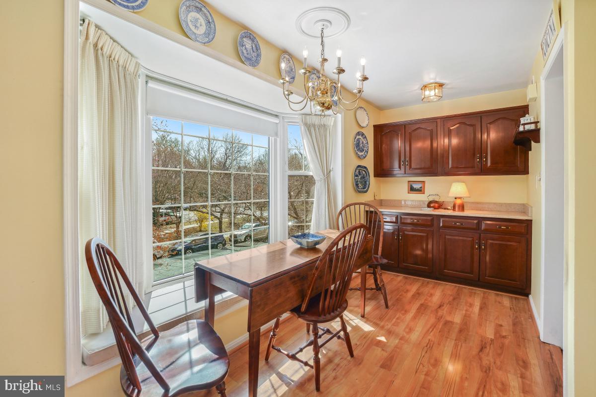 CAPITOL HILL - Residential