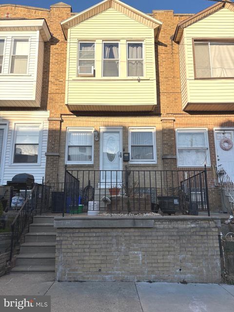 Townhouse For Sale - 2149 E Sanger Street<br/> PHILADELPHIA, PA 19124