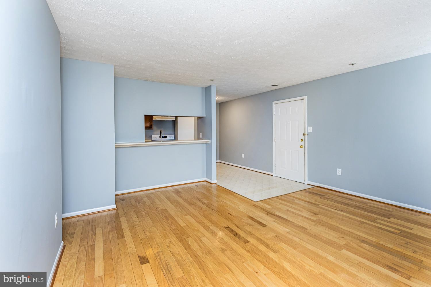 4732 DORSEY HALL DRIVE 9-902