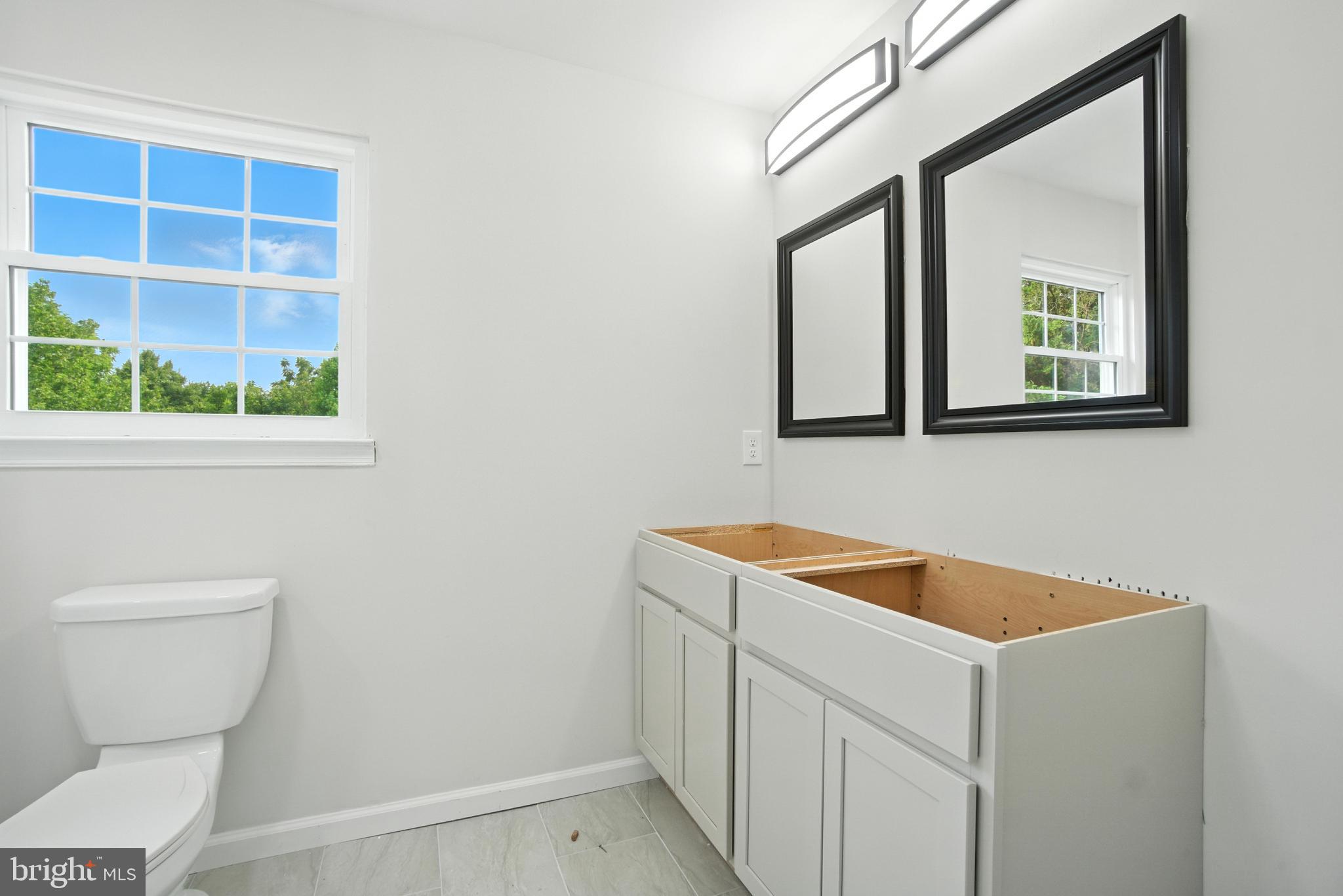 BRAMPTON HILLS - Residential