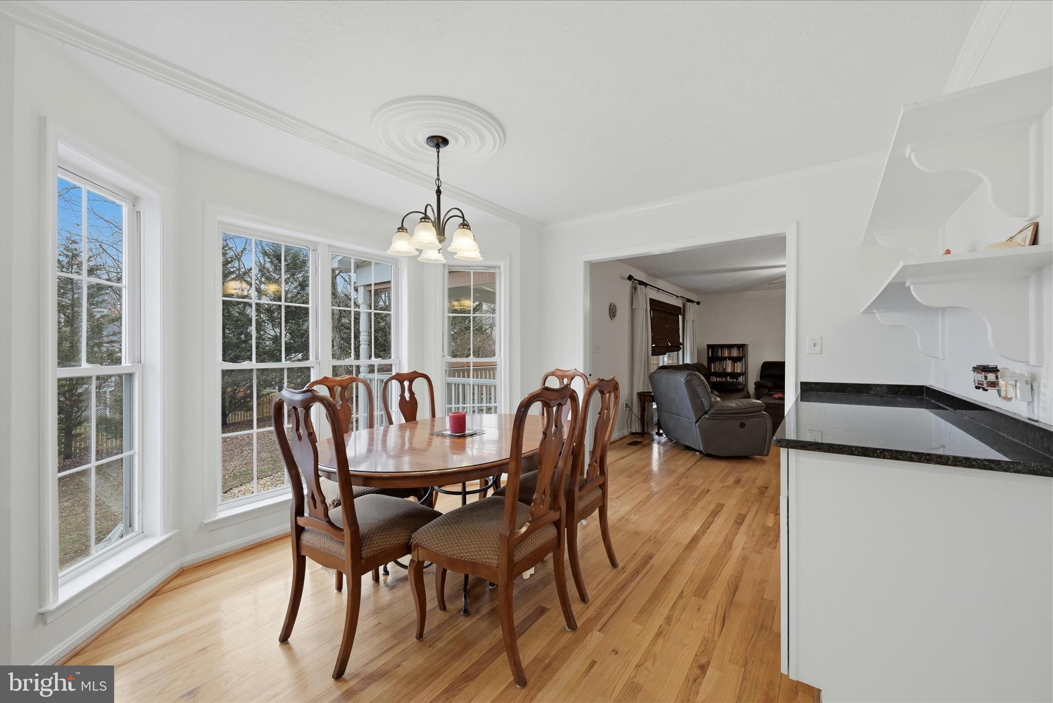 MOSBY STATION - Residential