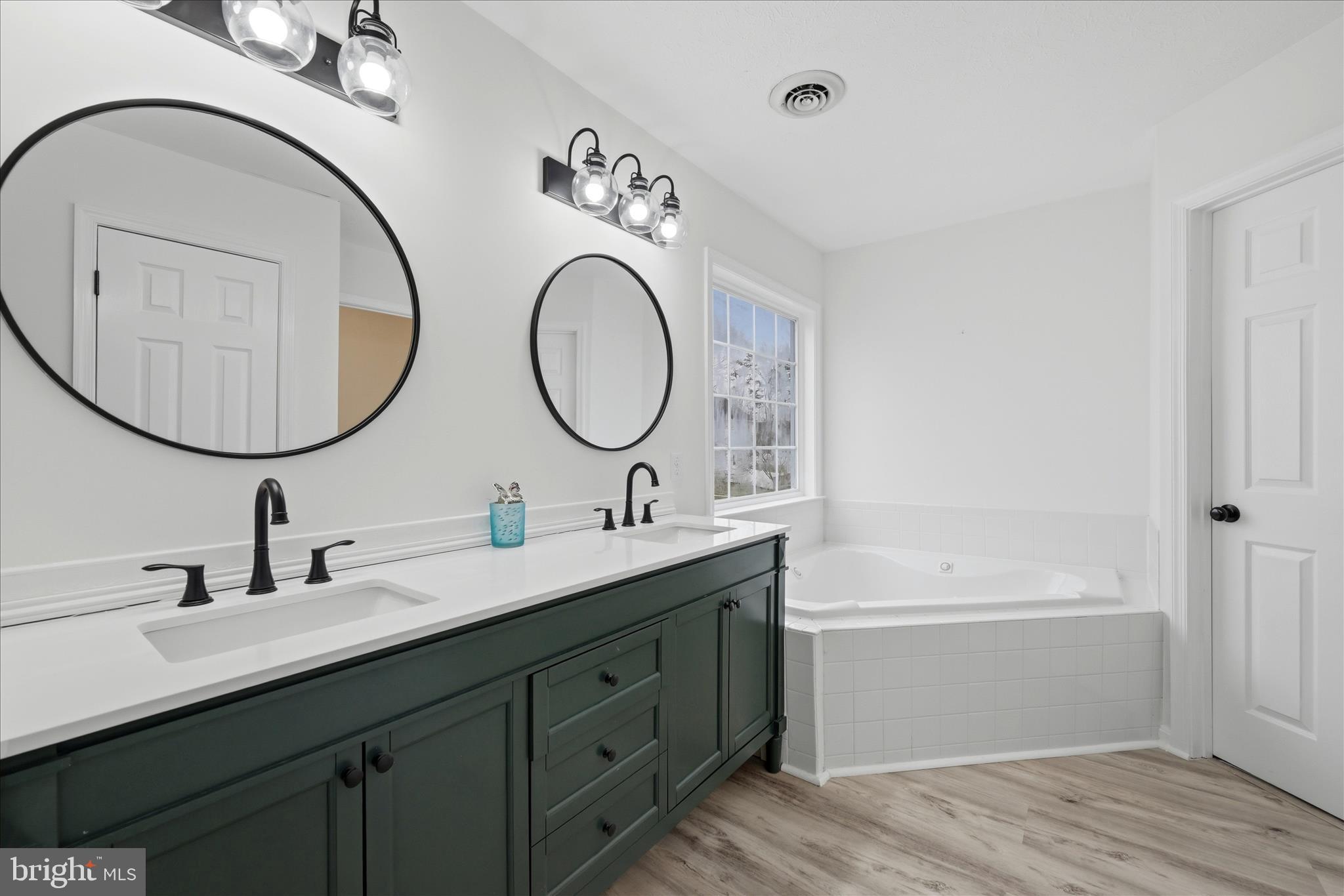 MOSBY STATION - Residential