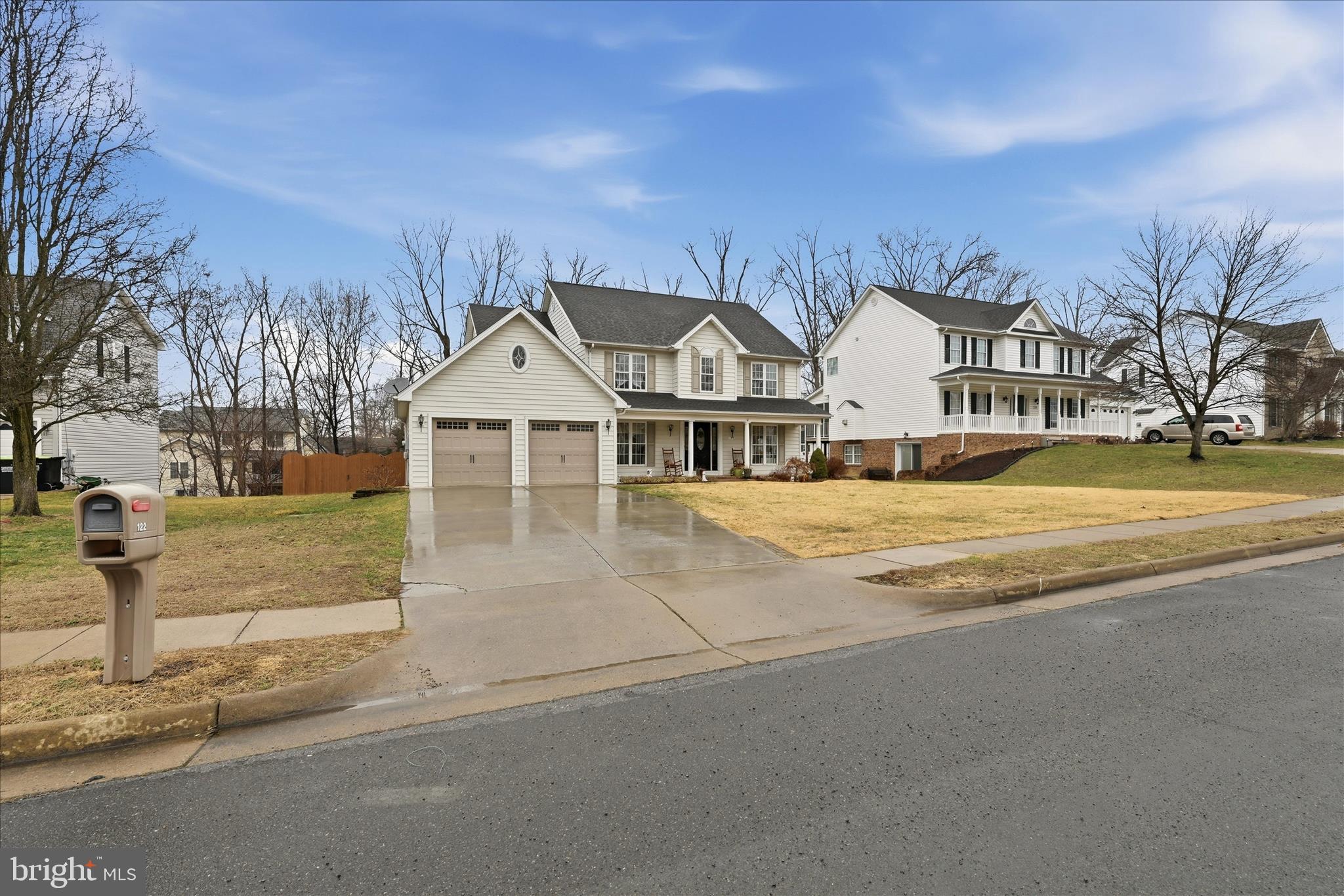 MOSBY STATION - Residential