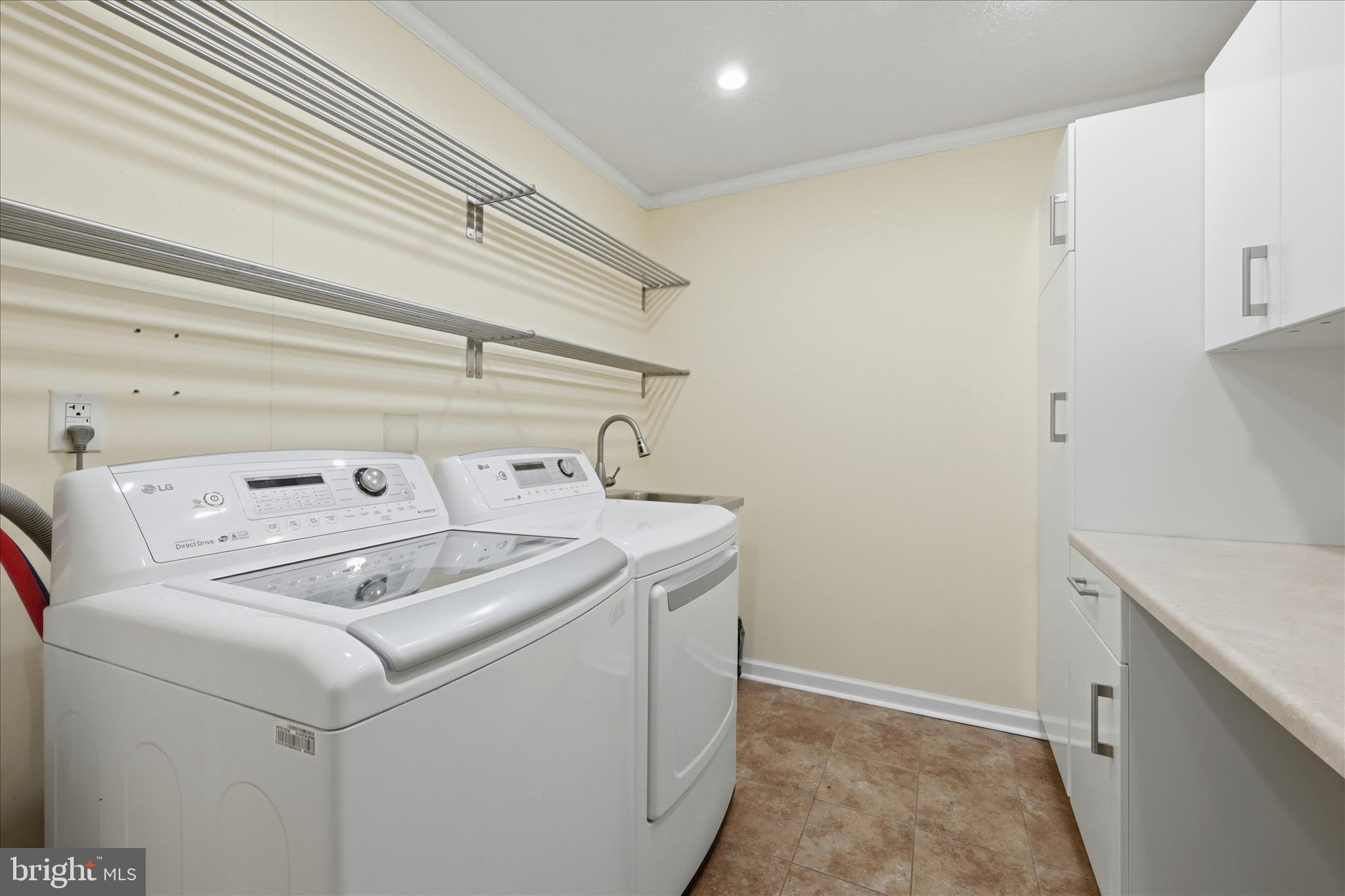 MOSBY STATION - Residential