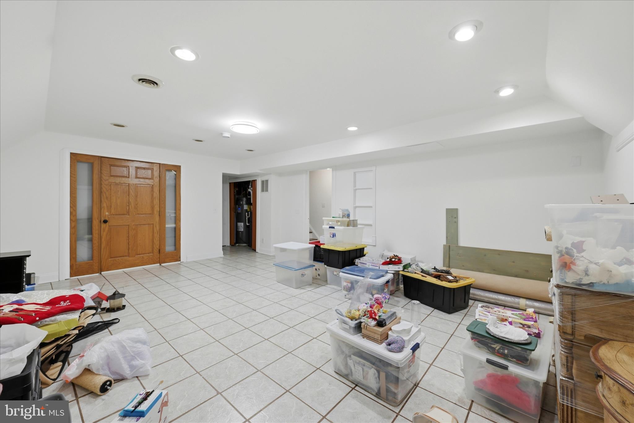 MOSBY STATION - Residential