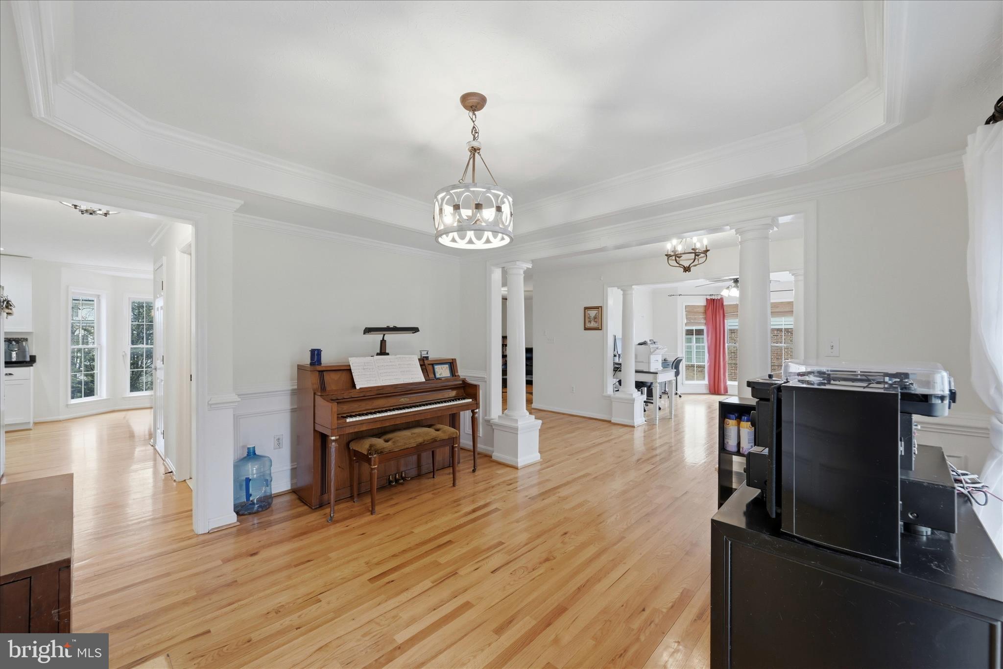 MOSBY STATION - Residential