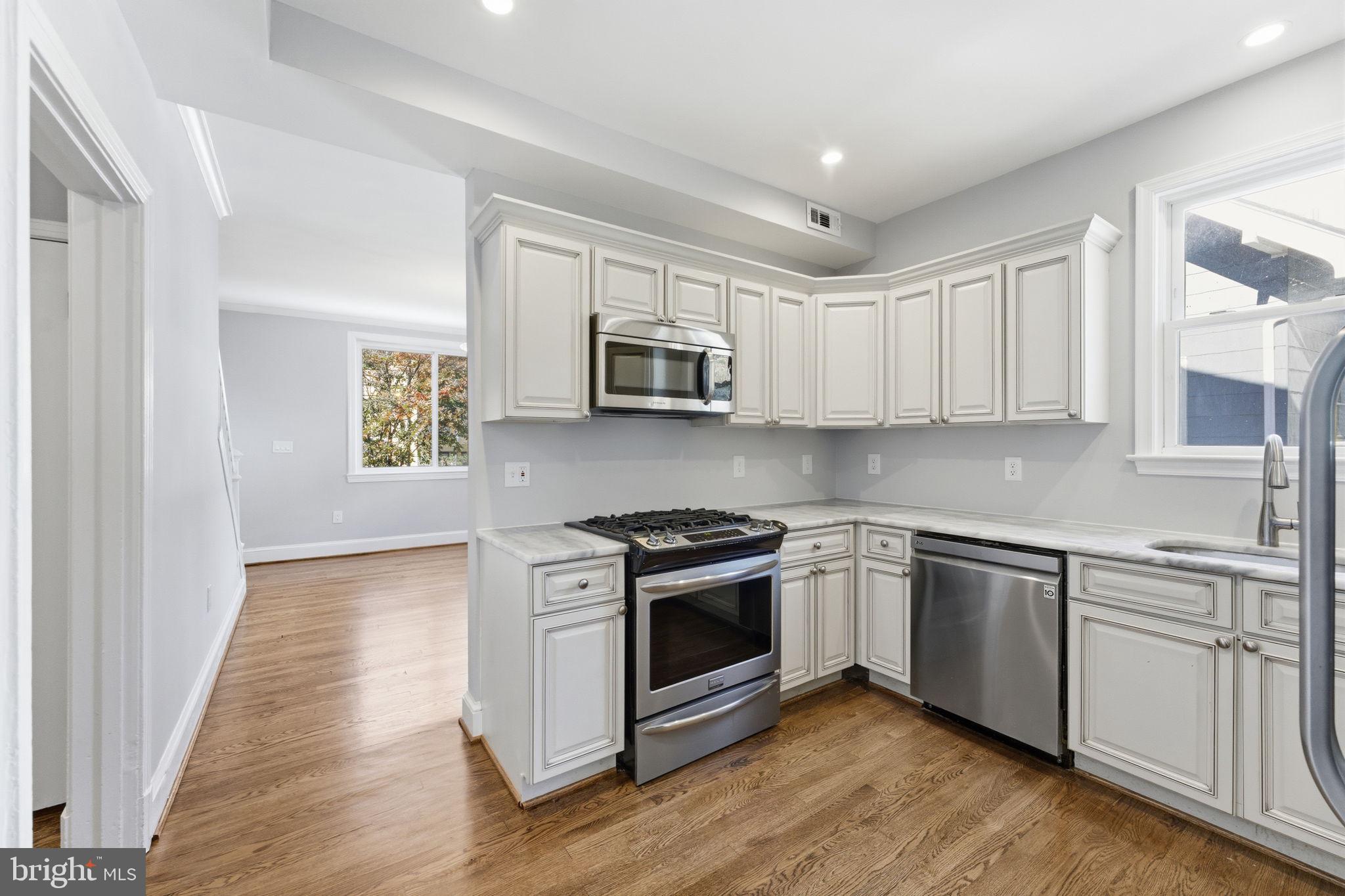 TAKOMA PARK - Residential