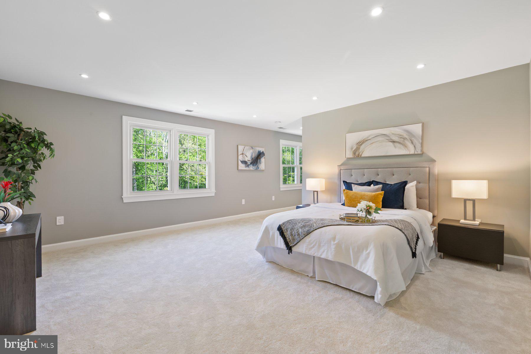 FARMLANDS - Residential