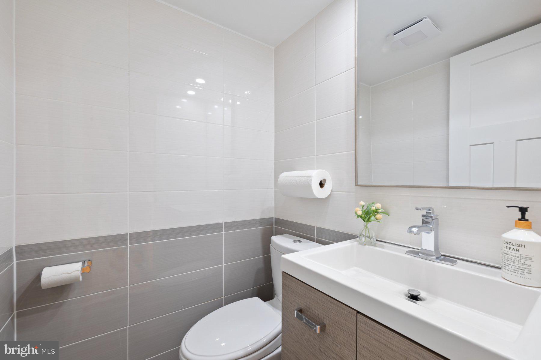 FARMLANDS - Residential