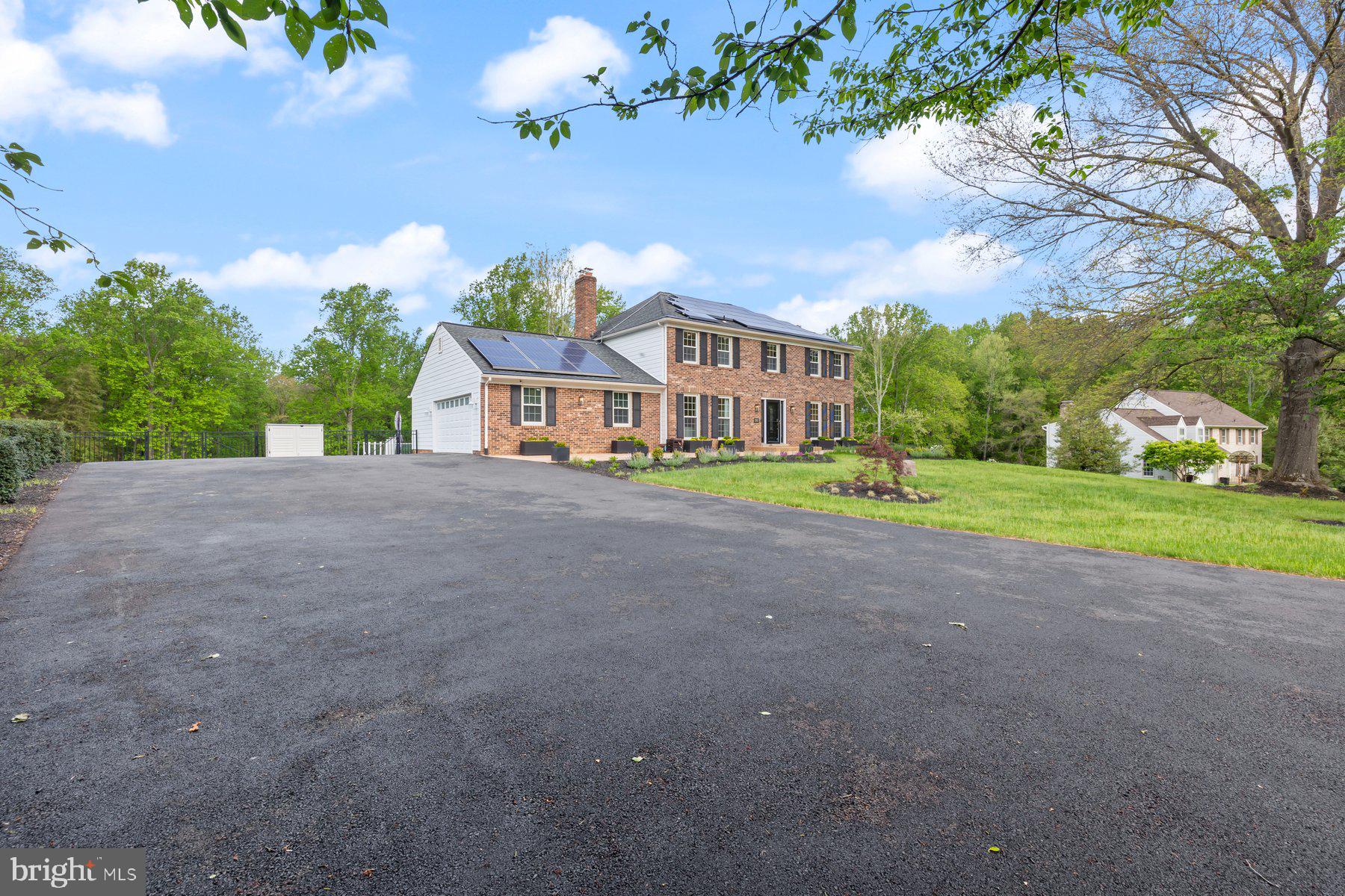 FARMLANDS - Residential