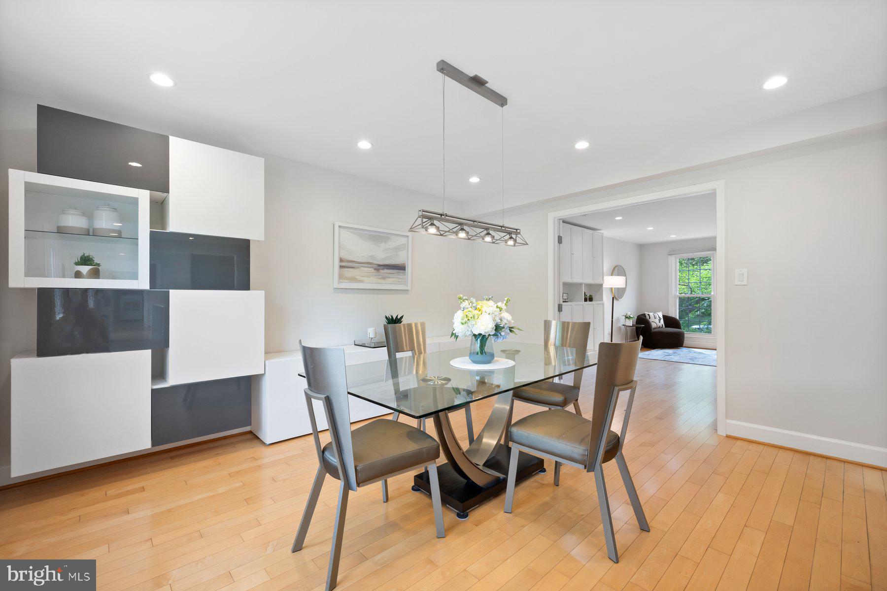 FARMLANDS - Residential