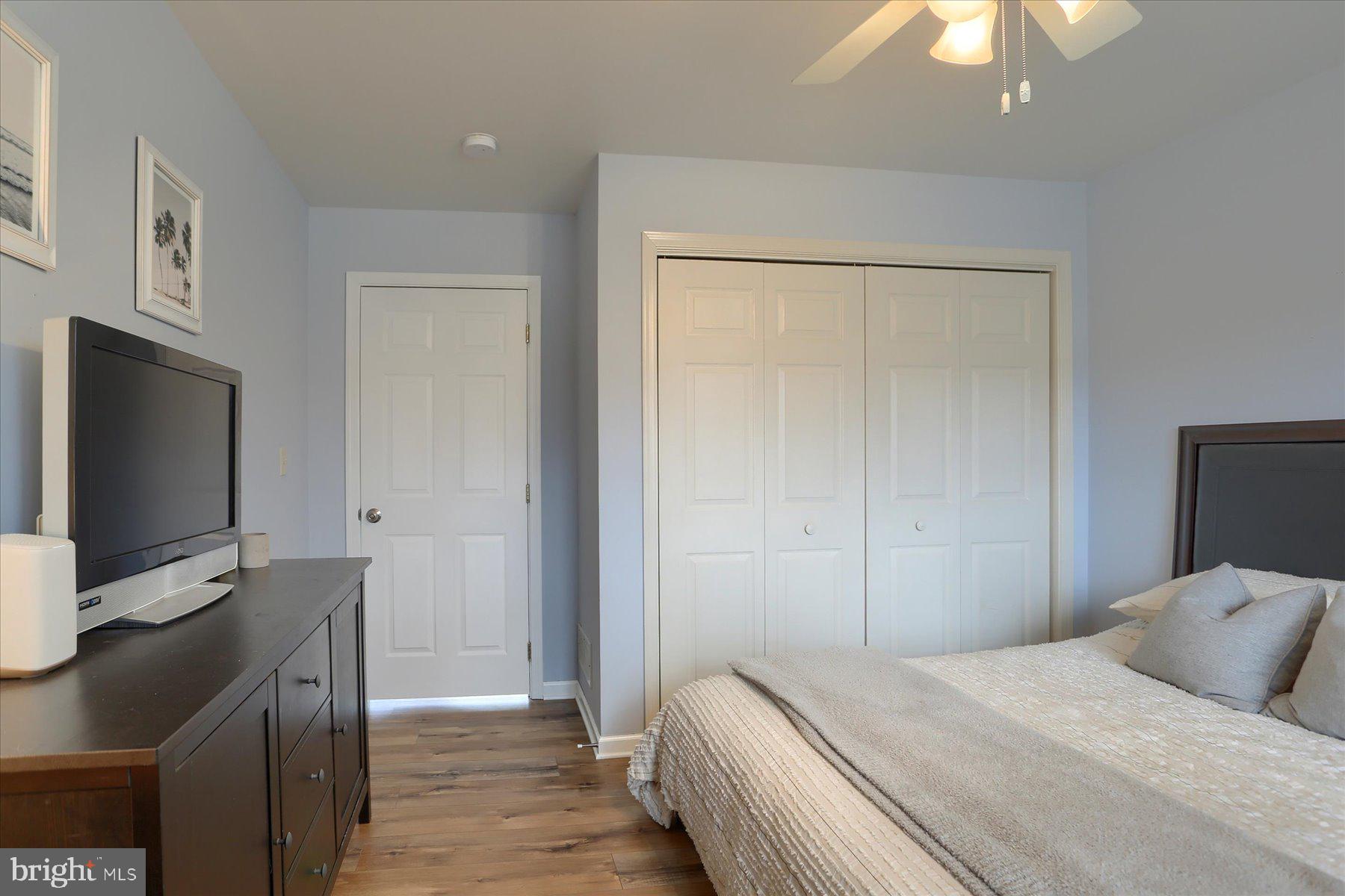 CHESTNUT HOLLOW - Residential