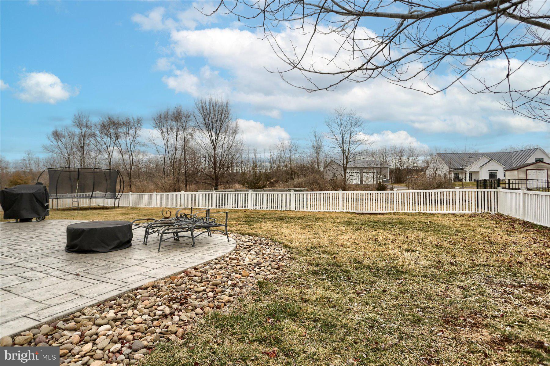 CHESTNUT HOLLOW - Residential