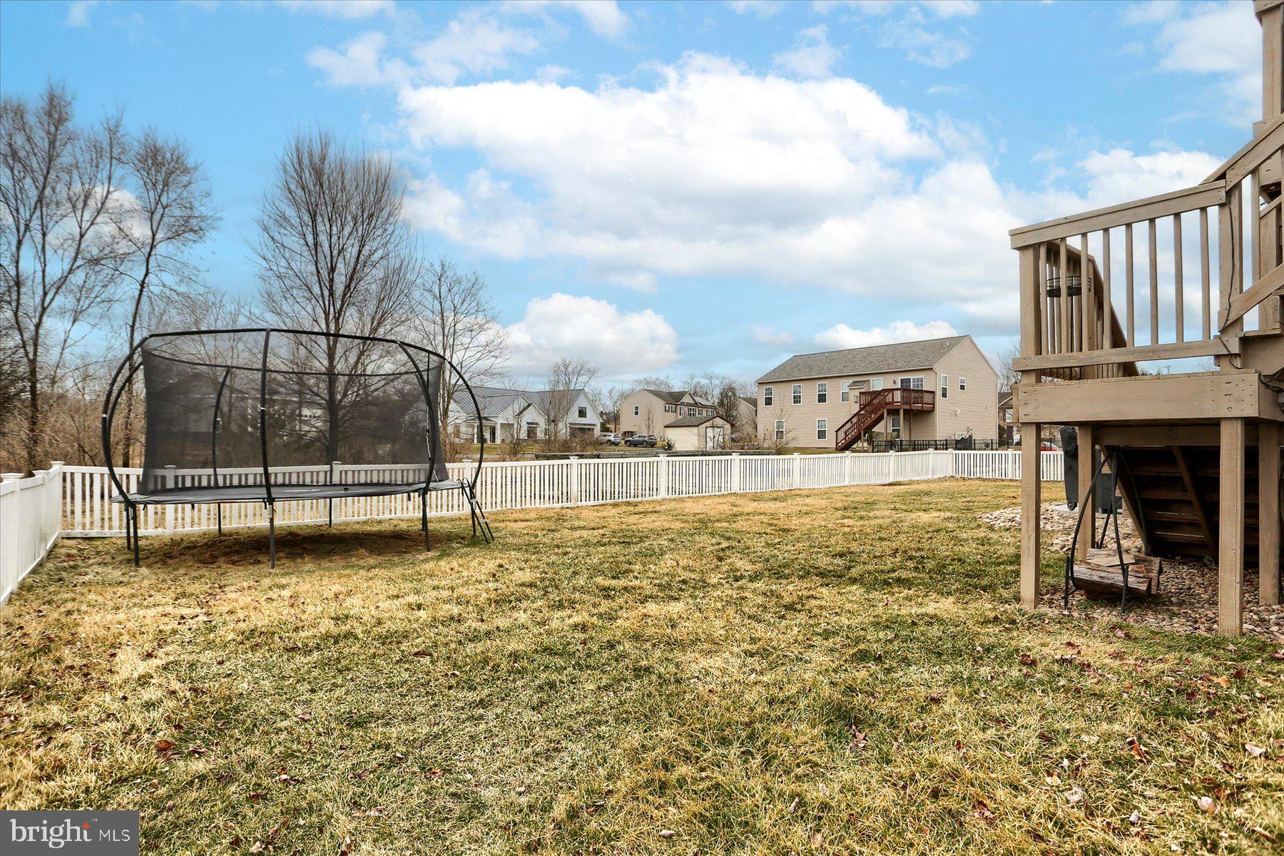 CHESTNUT HOLLOW - Residential