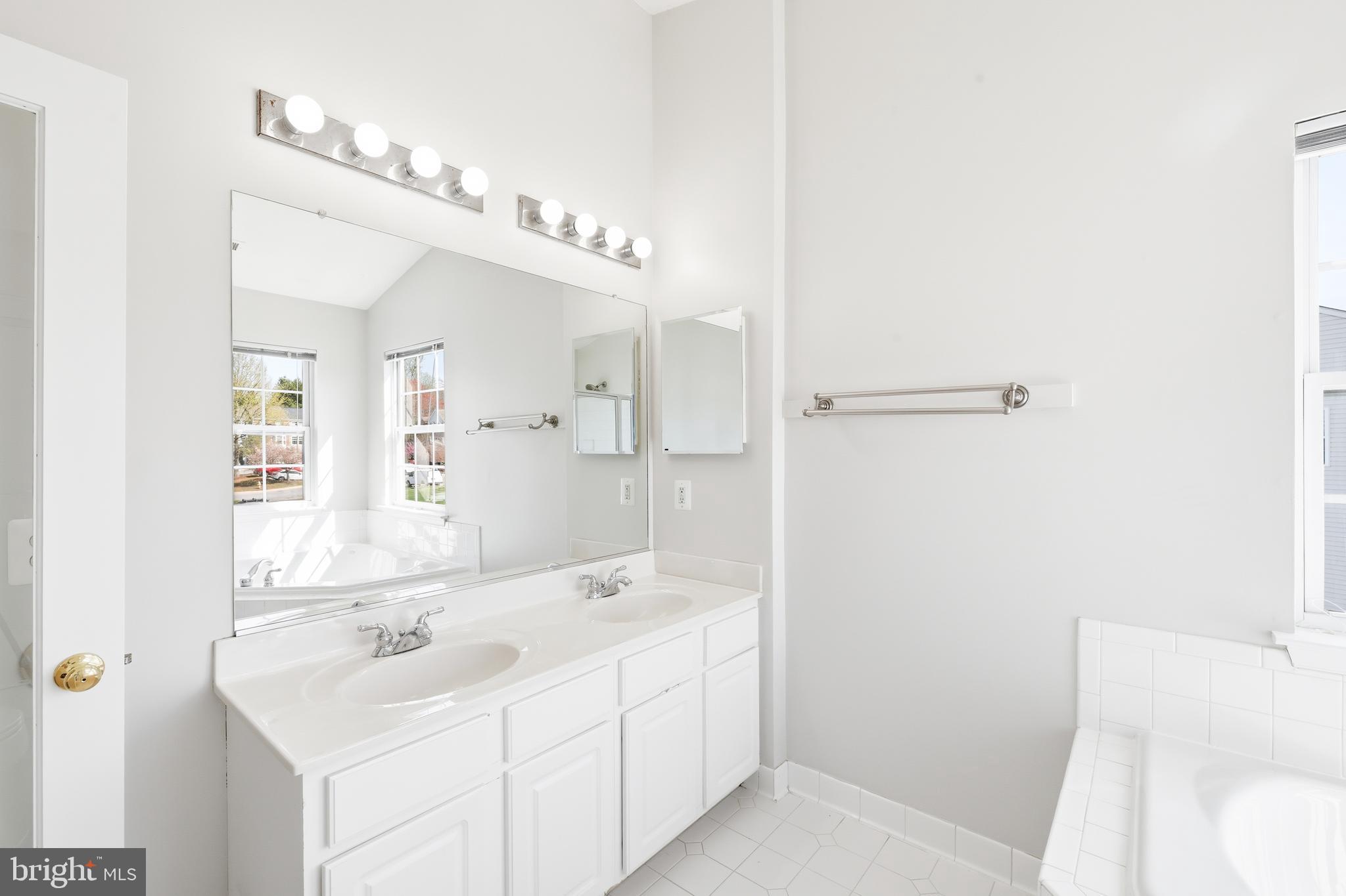 SPENCEOLA FARMS - Residential