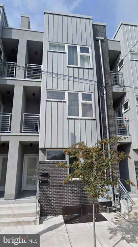 626 N 11th Street Unit A, Philadelphia, PA MLS: PAPH2473210