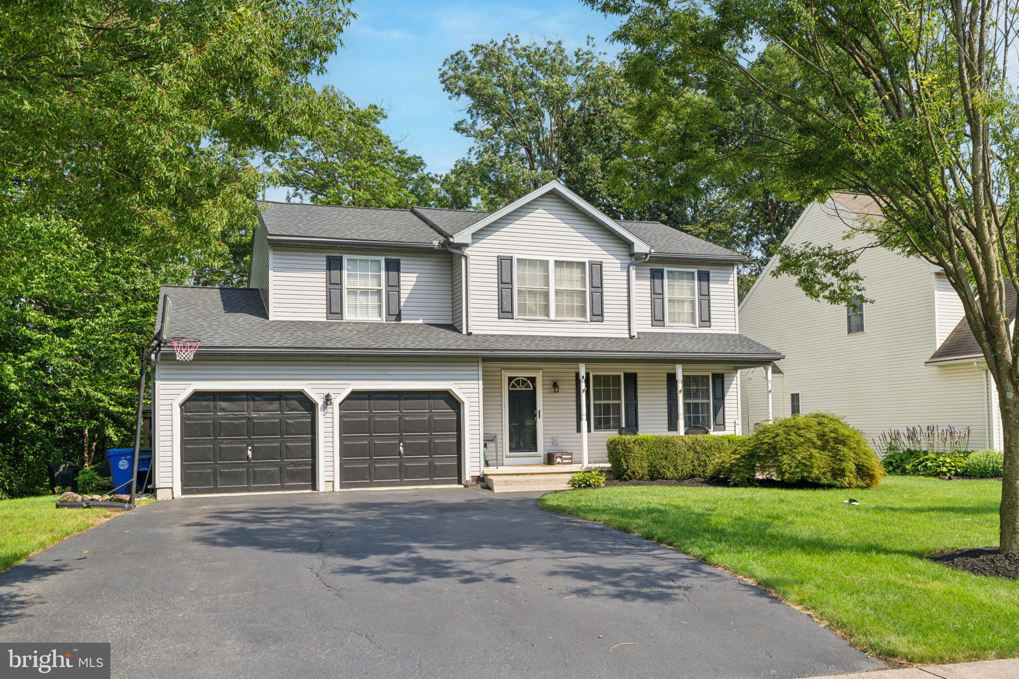 GREENBRIAR ESTATES - Residential