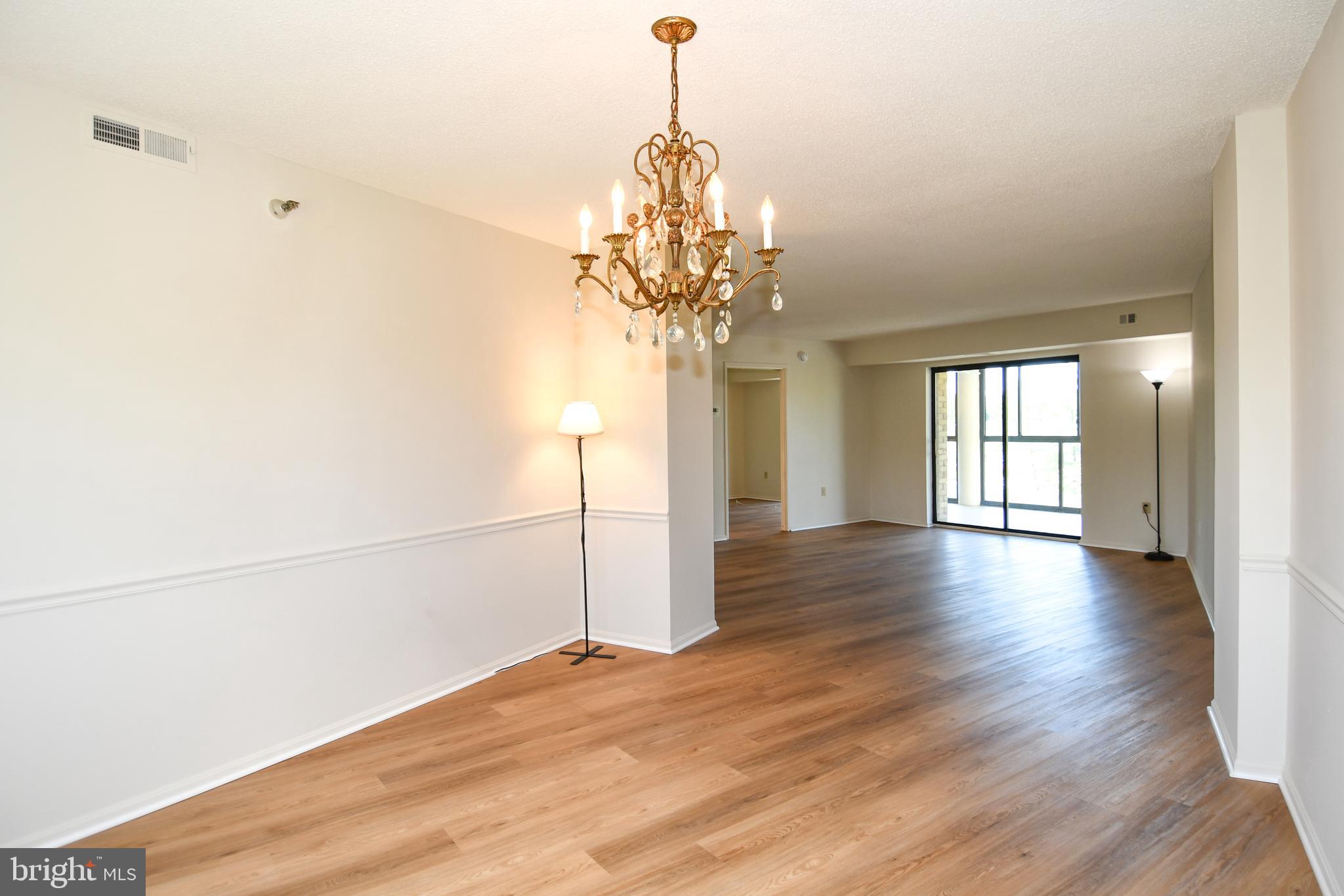 LEISURE WORLD - Residential