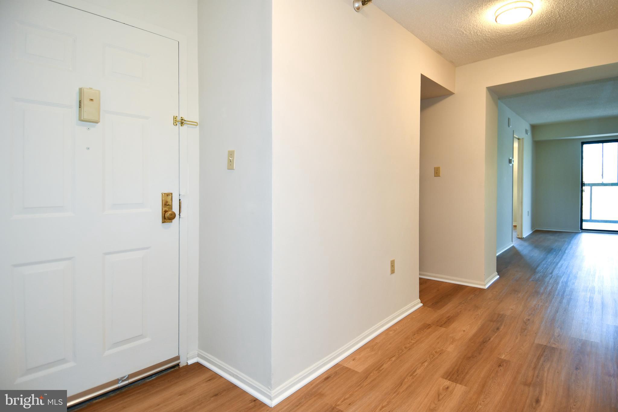 LEISURE WORLD - Residential