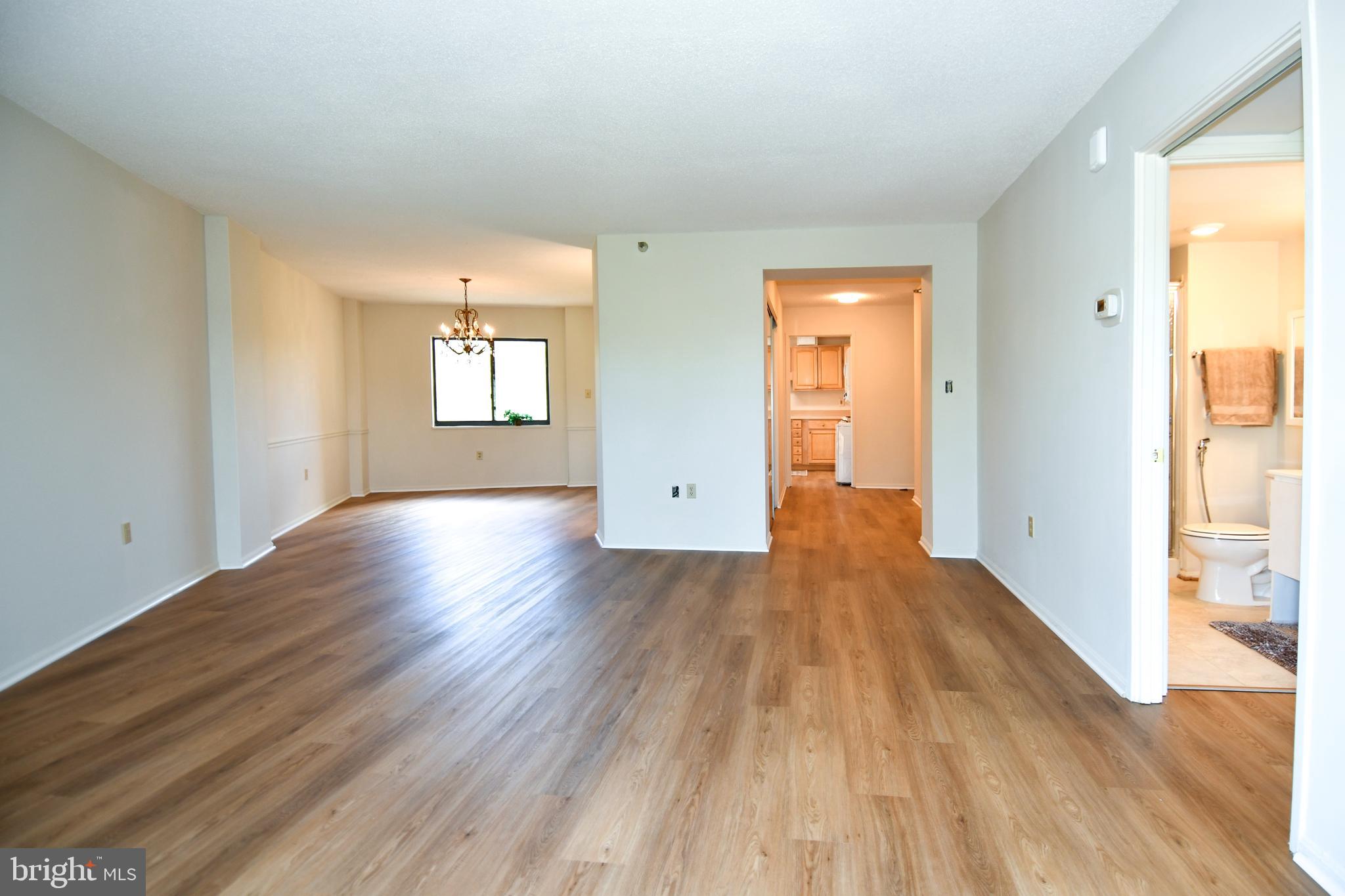 LEISURE WORLD - Residential