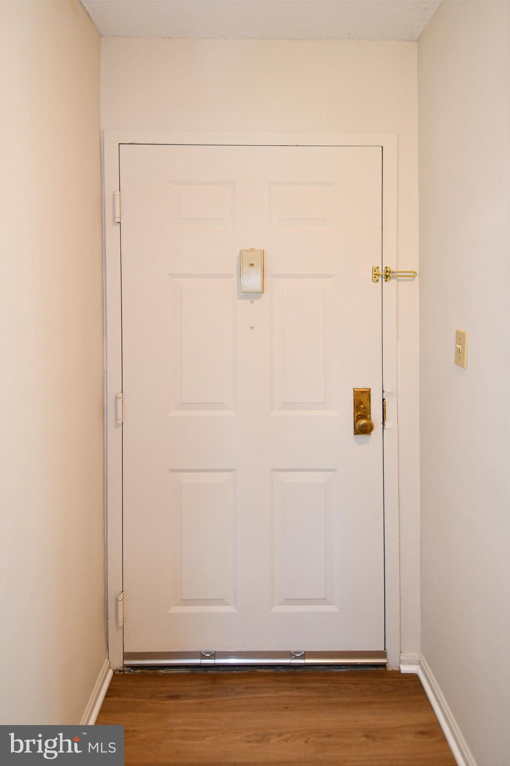 LEISURE WORLD - Residential