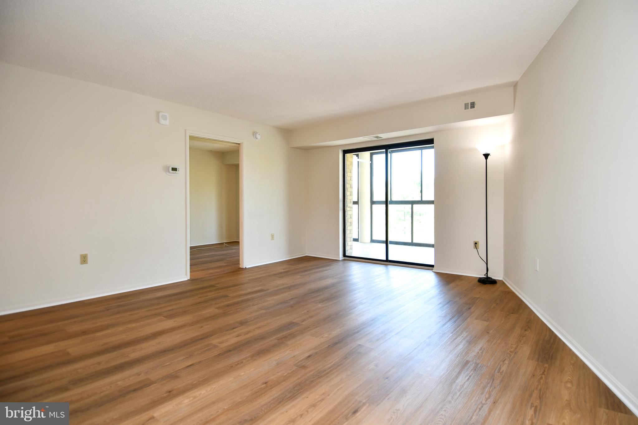 LEISURE WORLD - Residential