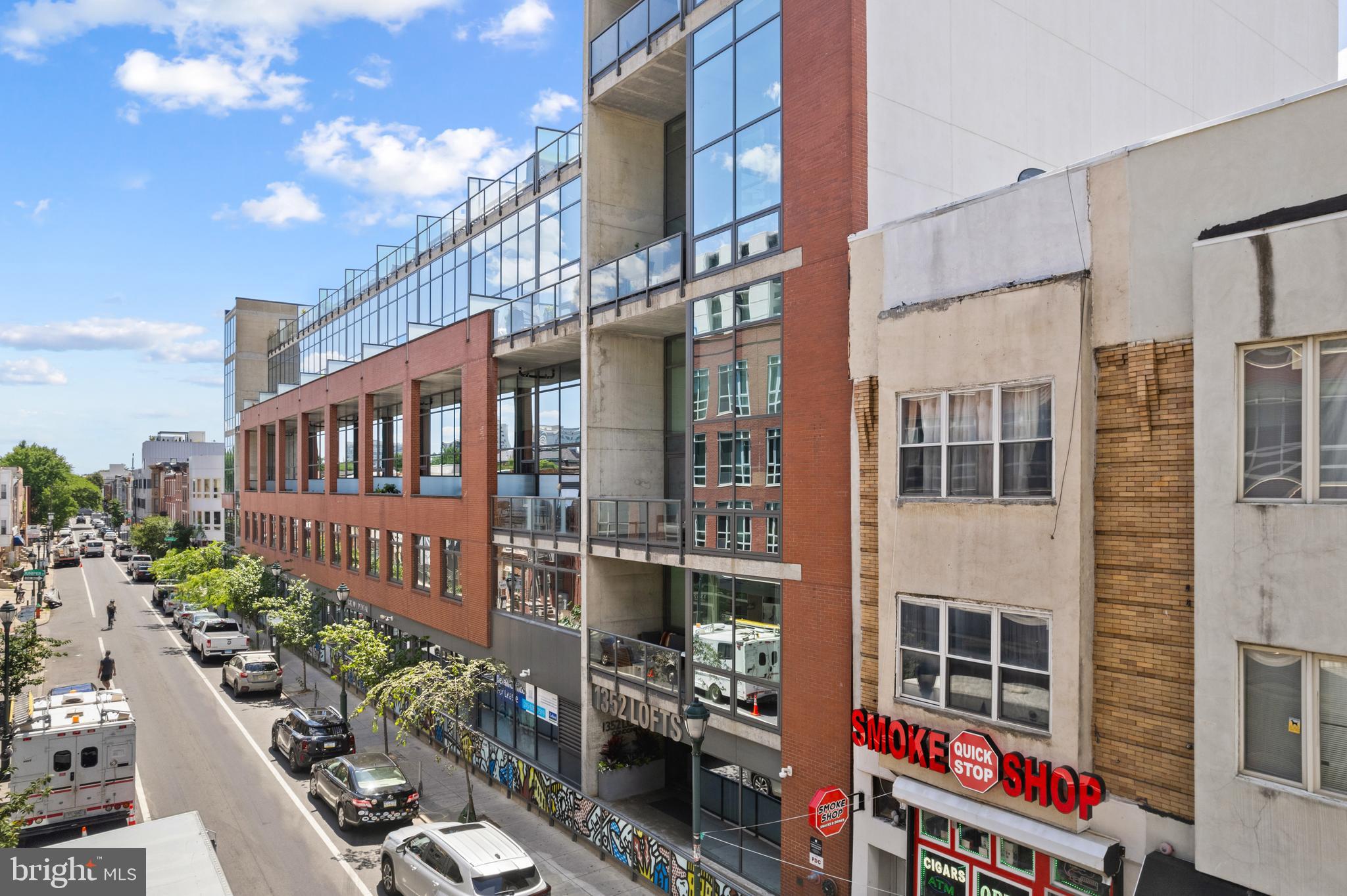 AVENUE OF THE ARTS - Residential