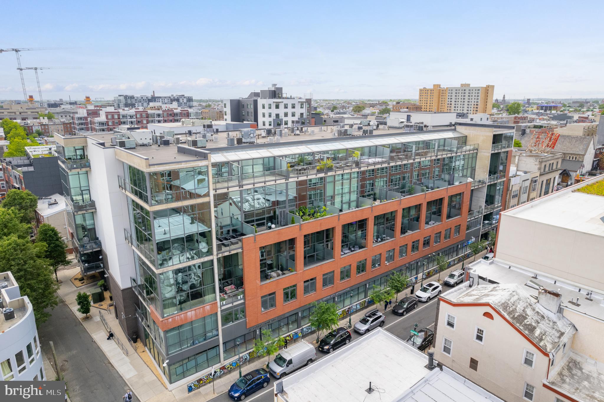 AVENUE OF THE ARTS - Residential