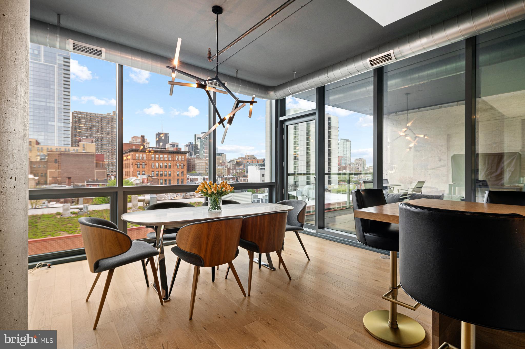 AVENUE OF THE ARTS - Residential