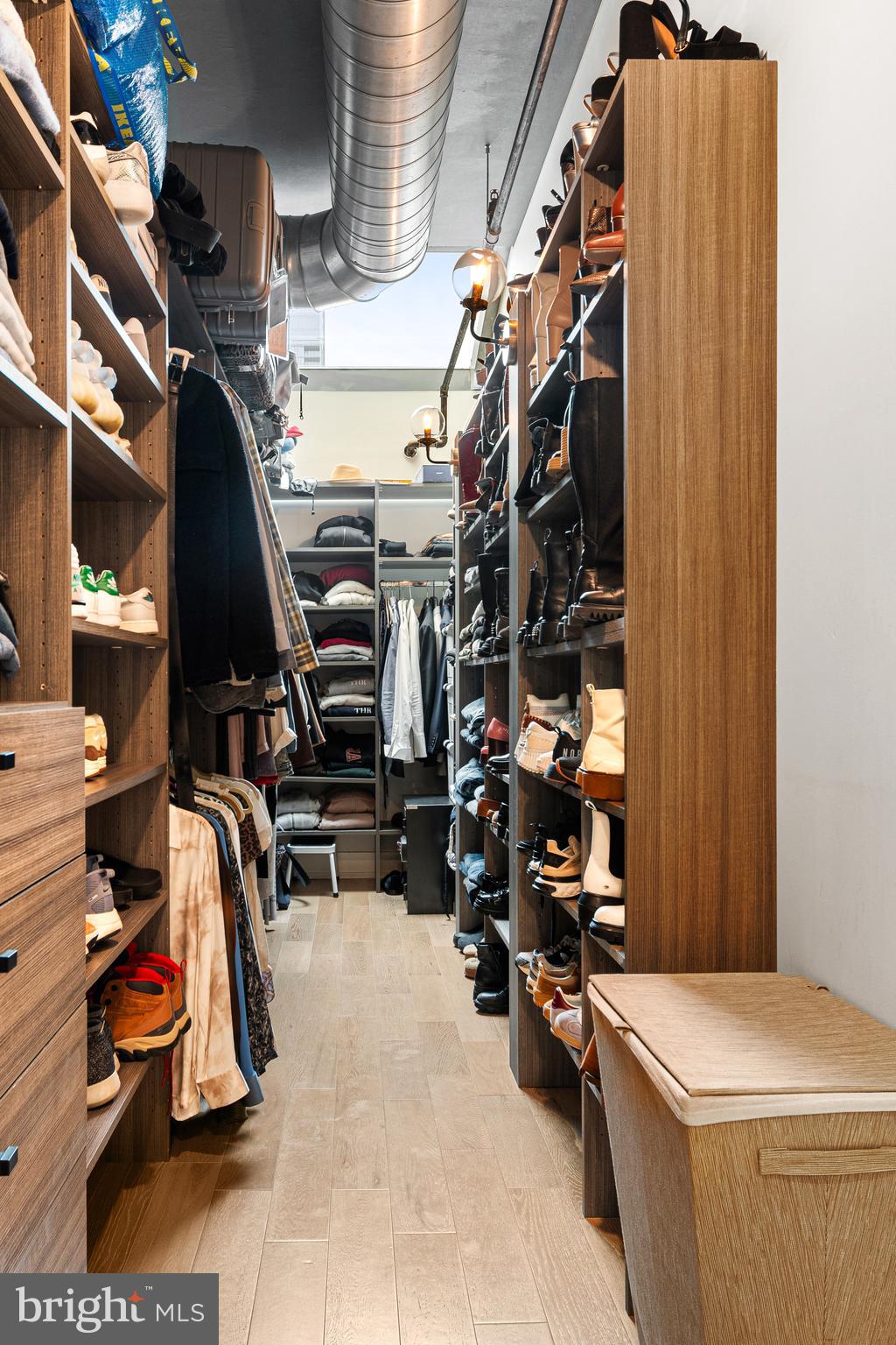 AVENUE OF THE ARTS - Residential