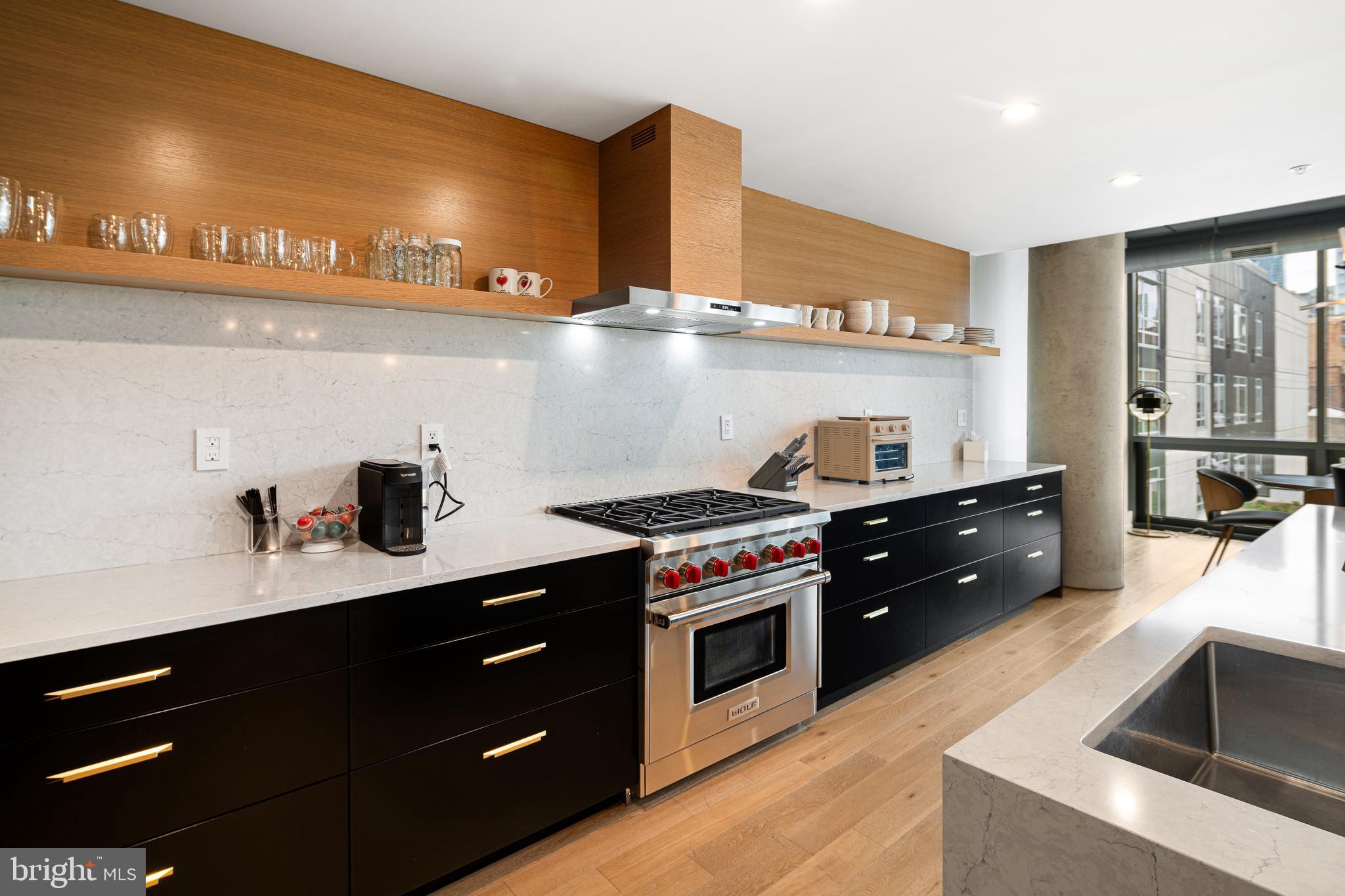 AVENUE OF THE ARTS - Residential