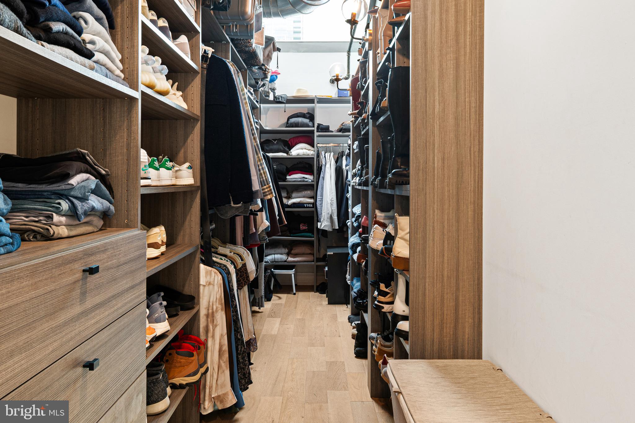 AVENUE OF THE ARTS - Residential