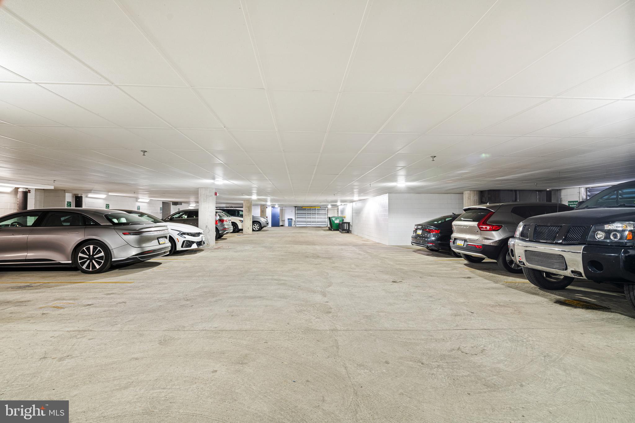 AVENUE OF THE ARTS - Residential