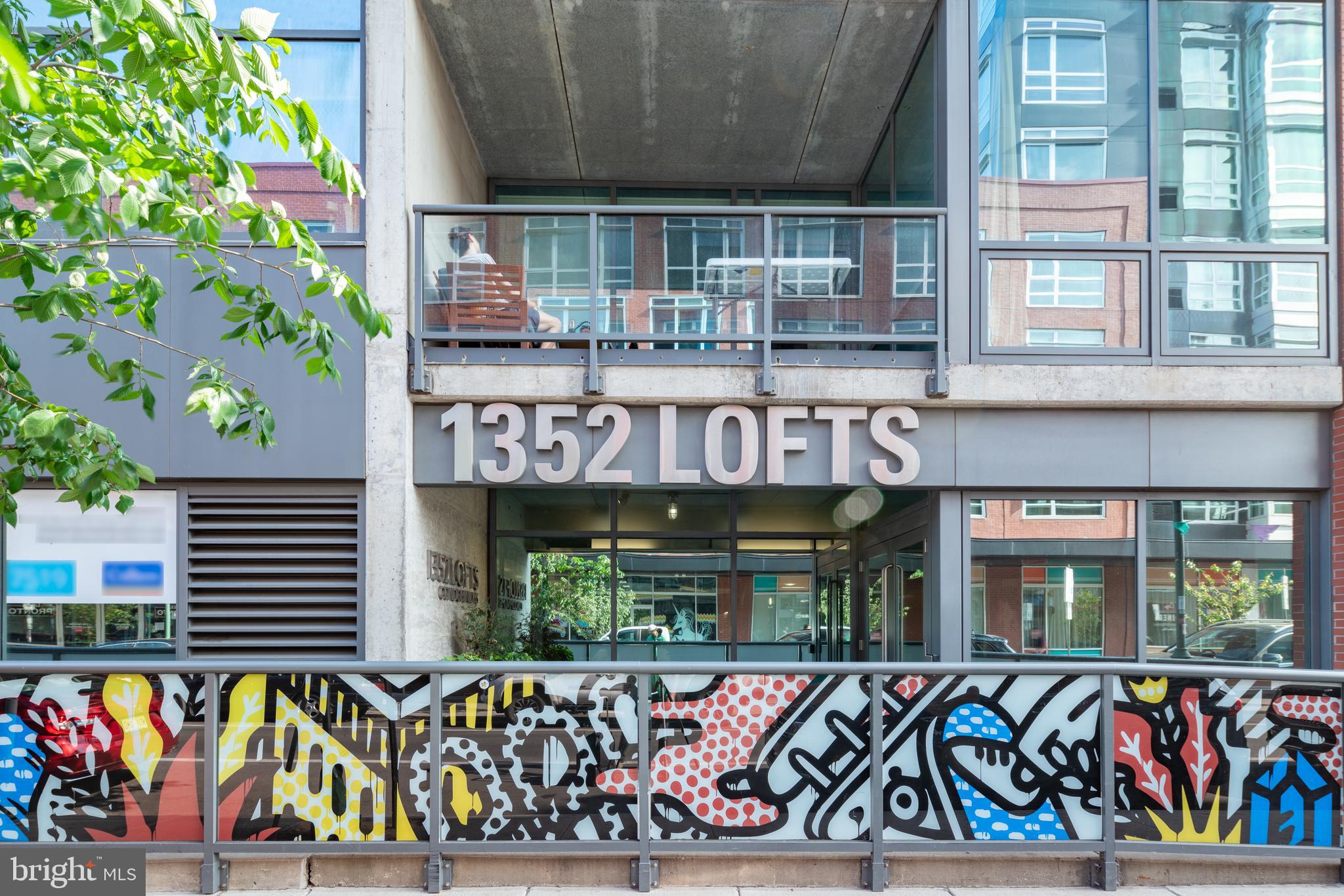 AVENUE OF THE ARTS - Residential