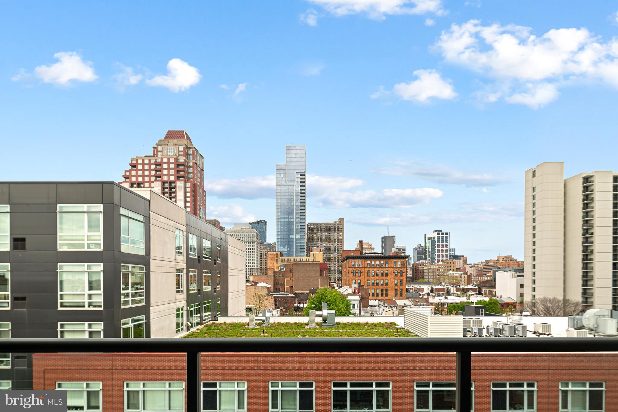 AVENUE OF THE ARTS - Residential