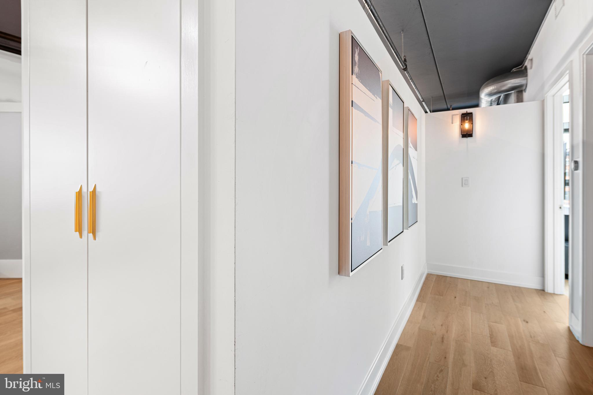 AVENUE OF THE ARTS - Residential