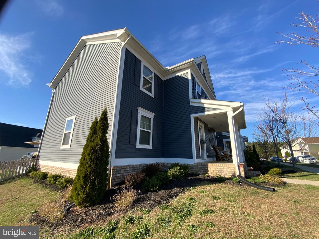 Photo of 17854 Meriwether Lewis Street, RUTHER GLEN, VA 22546 (MLS # VACV2009838)