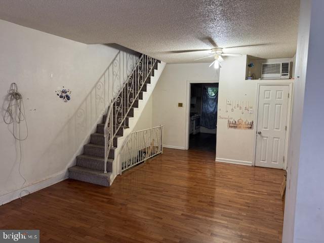 GIRARD ESTATES - Residential